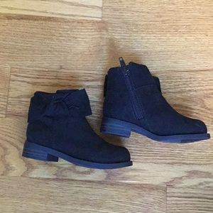 Toddler girl boots